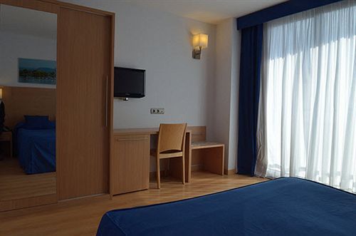 Hotel Del Port Sant Carles De La Rapita Ngoại thất bức ảnh