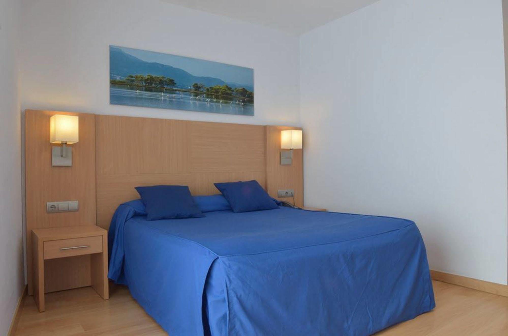 Hotel Del Port Sant Carles De La Rapita Ngoại thất bức ảnh